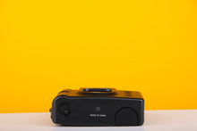 Load image into Gallery viewer, Action Tracker 35mm Point and Shoot Film Camera
