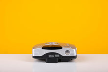 Load image into Gallery viewer, Canon Sureshot 65 Zoom 35mm Point and Shoot Camera
