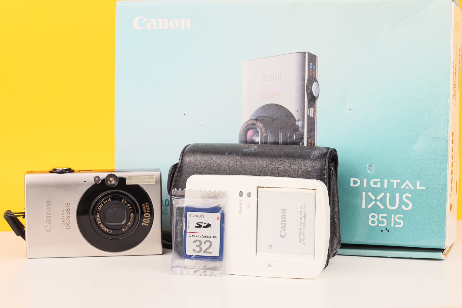Canon Ixus 85 IS Compact Digital Camera Boxed