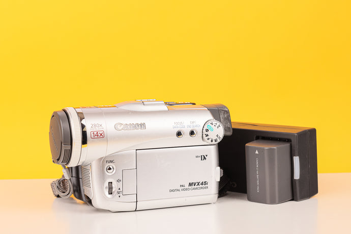 Canon MVX45i Digital Camcorder