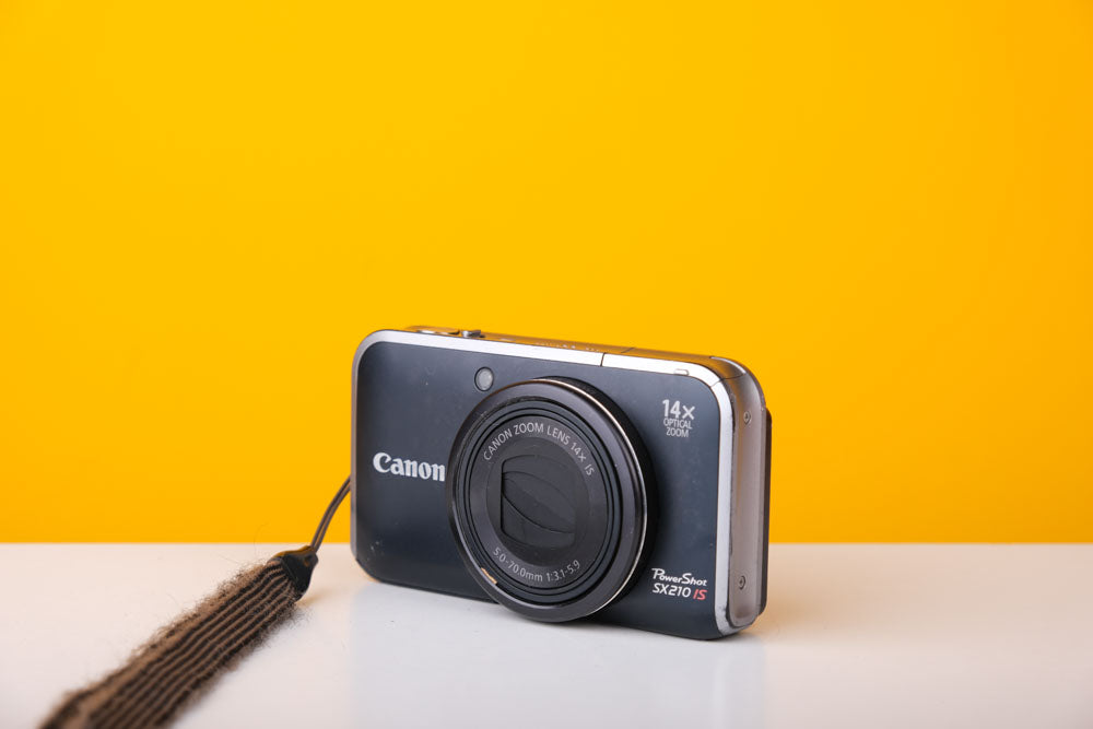 Canon Powershot sx210is Digital Camera