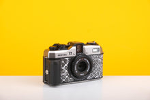 Load image into Gallery viewer, Pentax 17 35mm Half Frame Film Camera Snake Skin Skin + FREE Expired Film Roll + 1 VCH T-shirt
