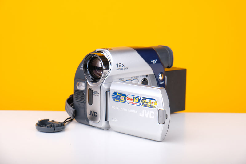 JVC GR-D73ek Digital Camcorder