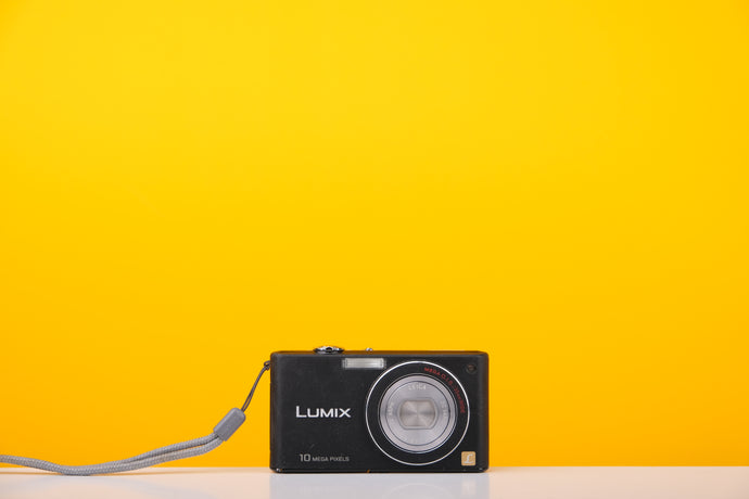 Panasonic LUMIX DMC FX37 Digicam