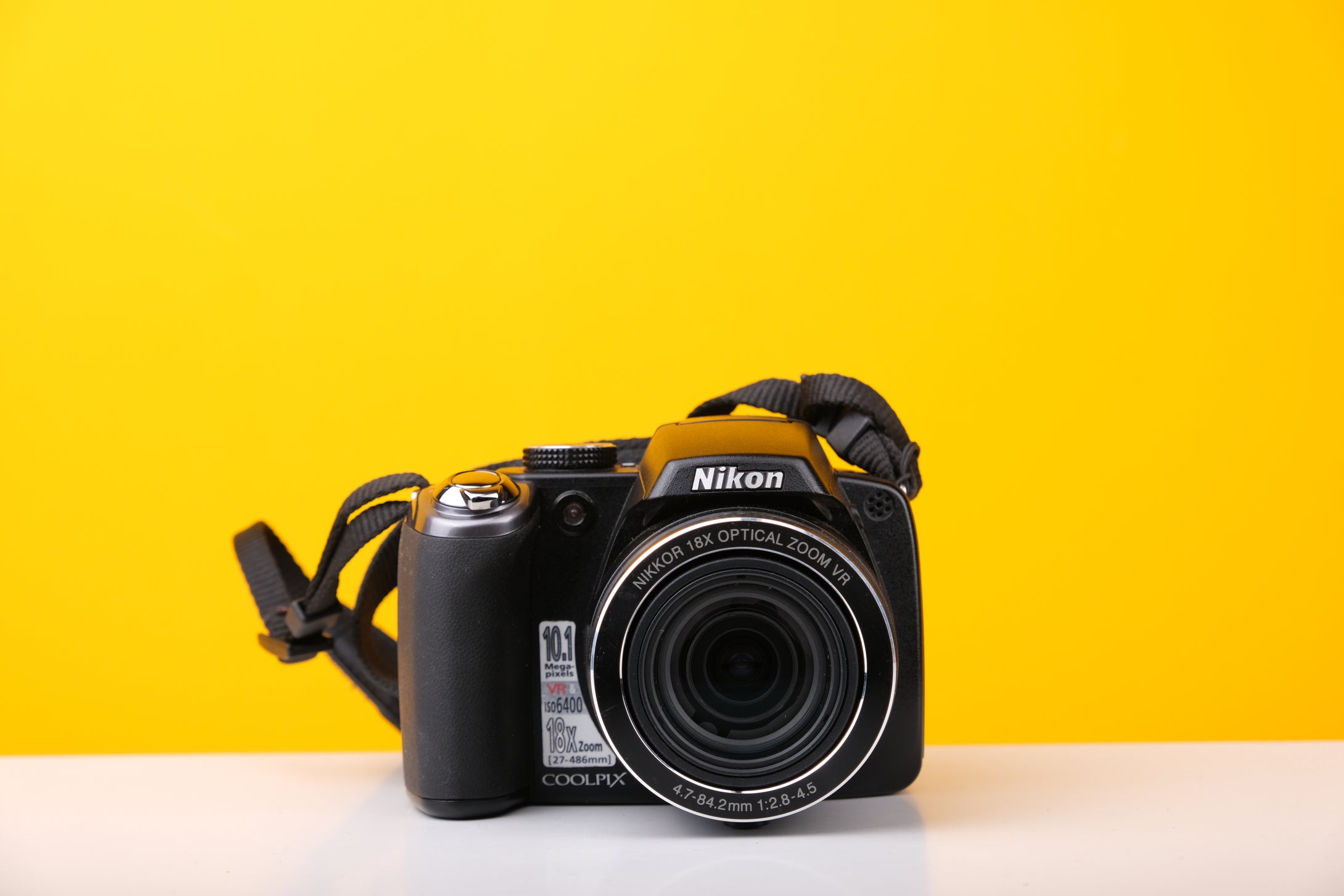 同梱歓迎】実用□到着後即使える□Nikon COOLPIX P80□バッテリー 