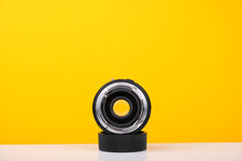 Load image into Gallery viewer, Tamron 28mm f2.8 Prime Lens for Fujica
