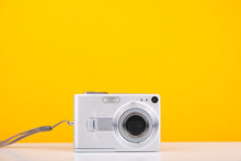 Load image into Gallery viewer, Casio Exilim EX Z40 Digicam
