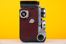 Load image into Gallery viewer, Mamiyaflex C2 Medium Format Film Camera with 105mm f3.5 Lens
