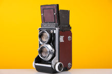 Load image into Gallery viewer, Mamiyaflex C2 Medium Format Film Camera with 105mm f3.5 Lens
