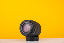 Load image into Gallery viewer, Sigma 70-210mm f4-5.6 Lens for Canon
