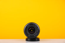 Load image into Gallery viewer, Minolta zoom xi 80-200mm f4.5-5.6 Lens
