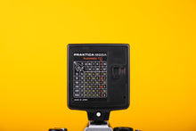 Load image into Gallery viewer, Praktica 1600A Flash
