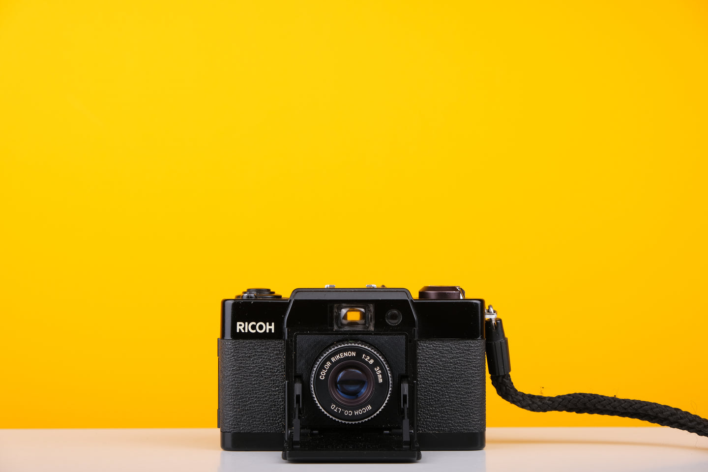 Ricoh FF1 35mm Viewfinder Film Camera