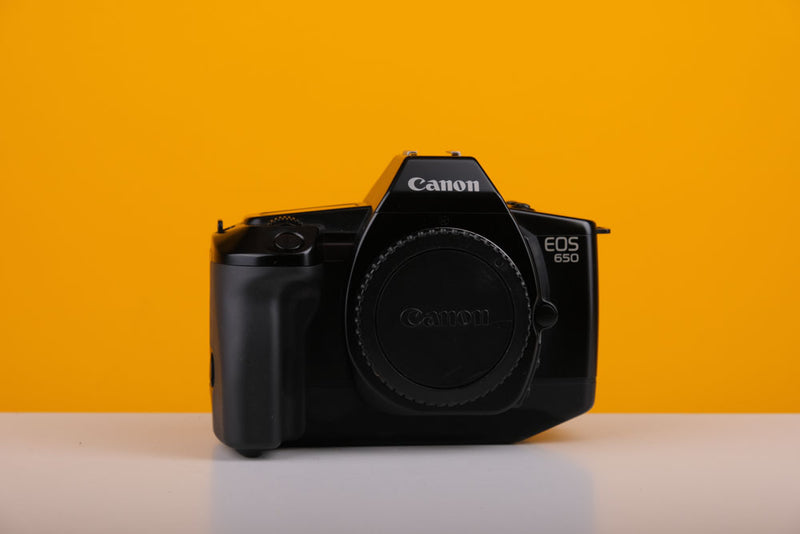 Canon EOS 650 35mm Film SLR Camera Body