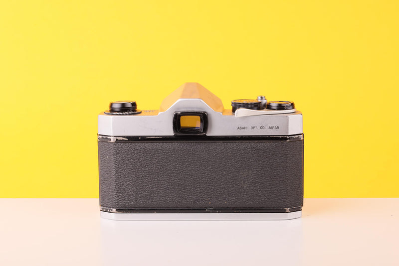 Asahi Pentax SP1000 35mmSLR Film Camera with Pentacon 50mm f/1.8 Lens