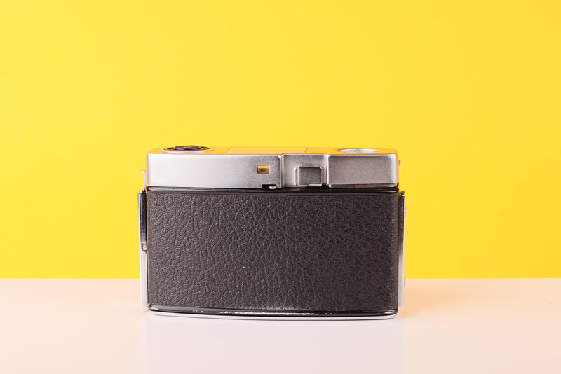 Kodak Colorsnap 35 35mm Point and Shoot Film Camera with case