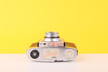 Load image into Gallery viewer, Kodak Colorsnap 35 35mm Point and Shoot Film Camera with case
