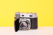 Load image into Gallery viewer, Kodak Retina IIIc 35mm Folding Film Camera With Retina-Xenon C 50mm f/2 Lens
