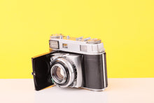 Load image into Gallery viewer, Kodak Retina IIIc 35mm Folding Film Camera With Retina-Xenon C 50mm f/2 Lens
