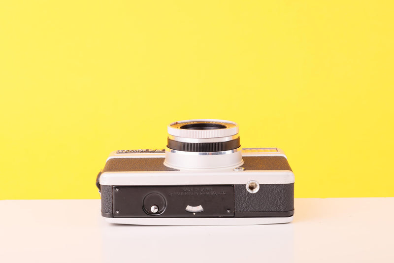 Fujica Compact 35 35mm Point and Shoot Film Camera