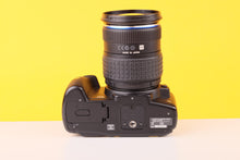 Load image into Gallery viewer, Olympus E-520 Double Zoom Kit Digital SLR Camera
