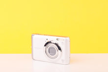 Load image into Gallery viewer, Canon Powershot A3100 IS Digital Camera
