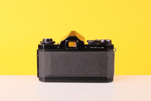 Load image into Gallery viewer, Asahi Pentax SV Black 35mm Film Camera with SMC Takumar 55mm f/2 Lens
