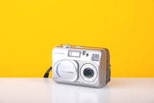 Load image into Gallery viewer, Fujifilm Finepix A205s Digital Camera
