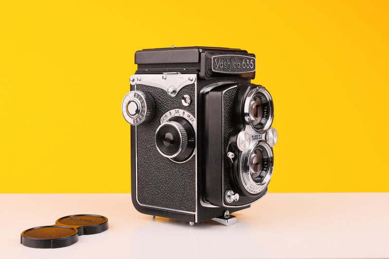 Yashica 635 120 Medium Format Camera