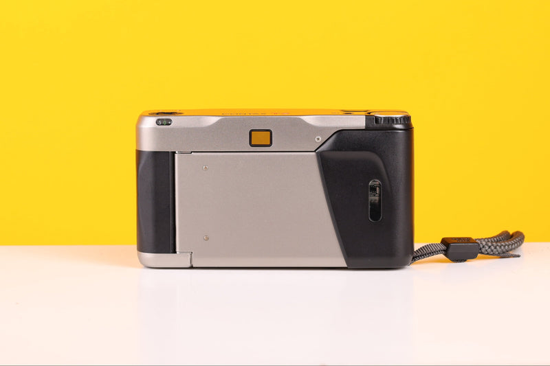 Contax T2  point and shoot 35mm film camera Boxed