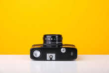 Load image into Gallery viewer, Halina 35-600 35mm Film Viewfinder Camera
