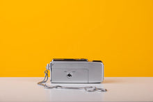 Load image into Gallery viewer, Minolta-16 MG-S 16mm Subminiature Film Camera Set
