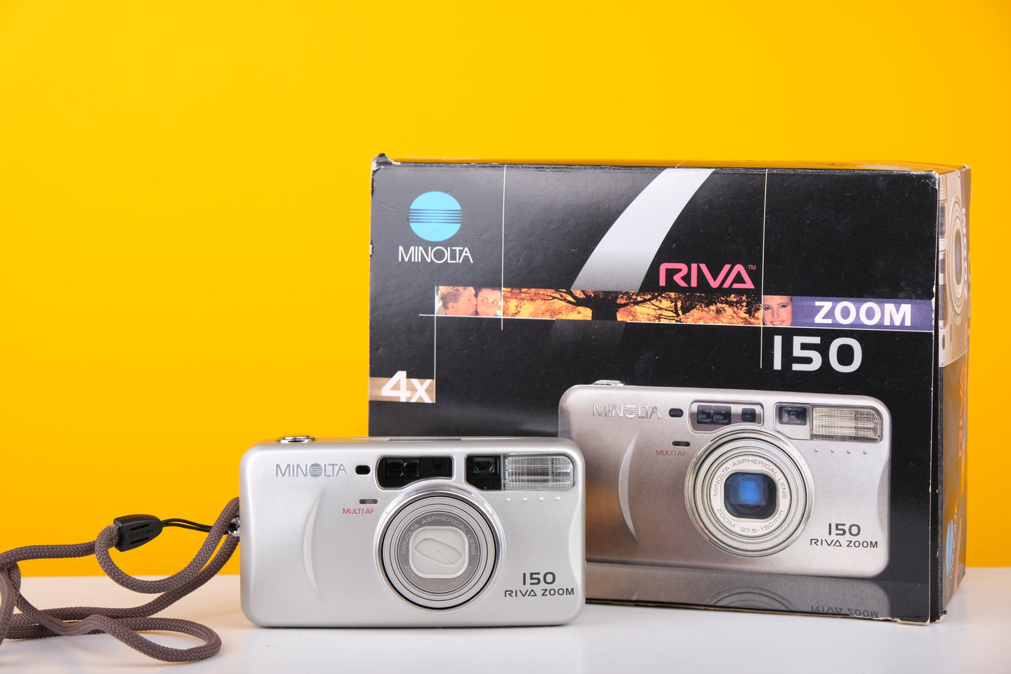 Minolta Riva Zoom 150 35mm Point and Shoot Film Camera Boxed