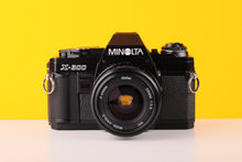 Load image into Gallery viewer, Minolta X-300 35mm Film Camera with Vivitar Mc 28mm f2.8
