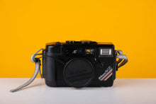 Load image into Gallery viewer, Nikon L34AW AF 35mm Underwater Point and Shoot Film Camera
