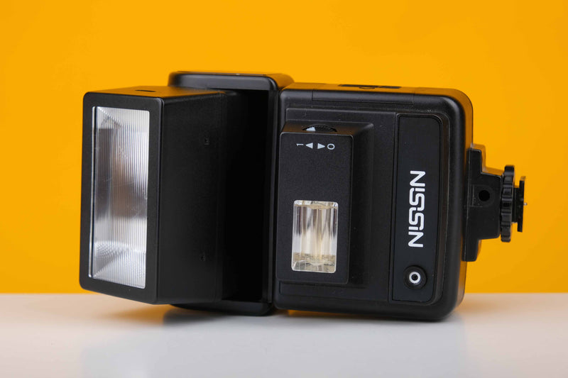 Nissin 360TW Flash