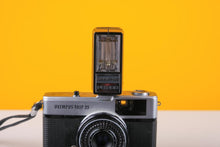 Load image into Gallery viewer, Olympus PS200 Flash
