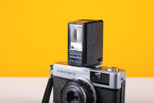 Load image into Gallery viewer, Olympus PS200 Flash
