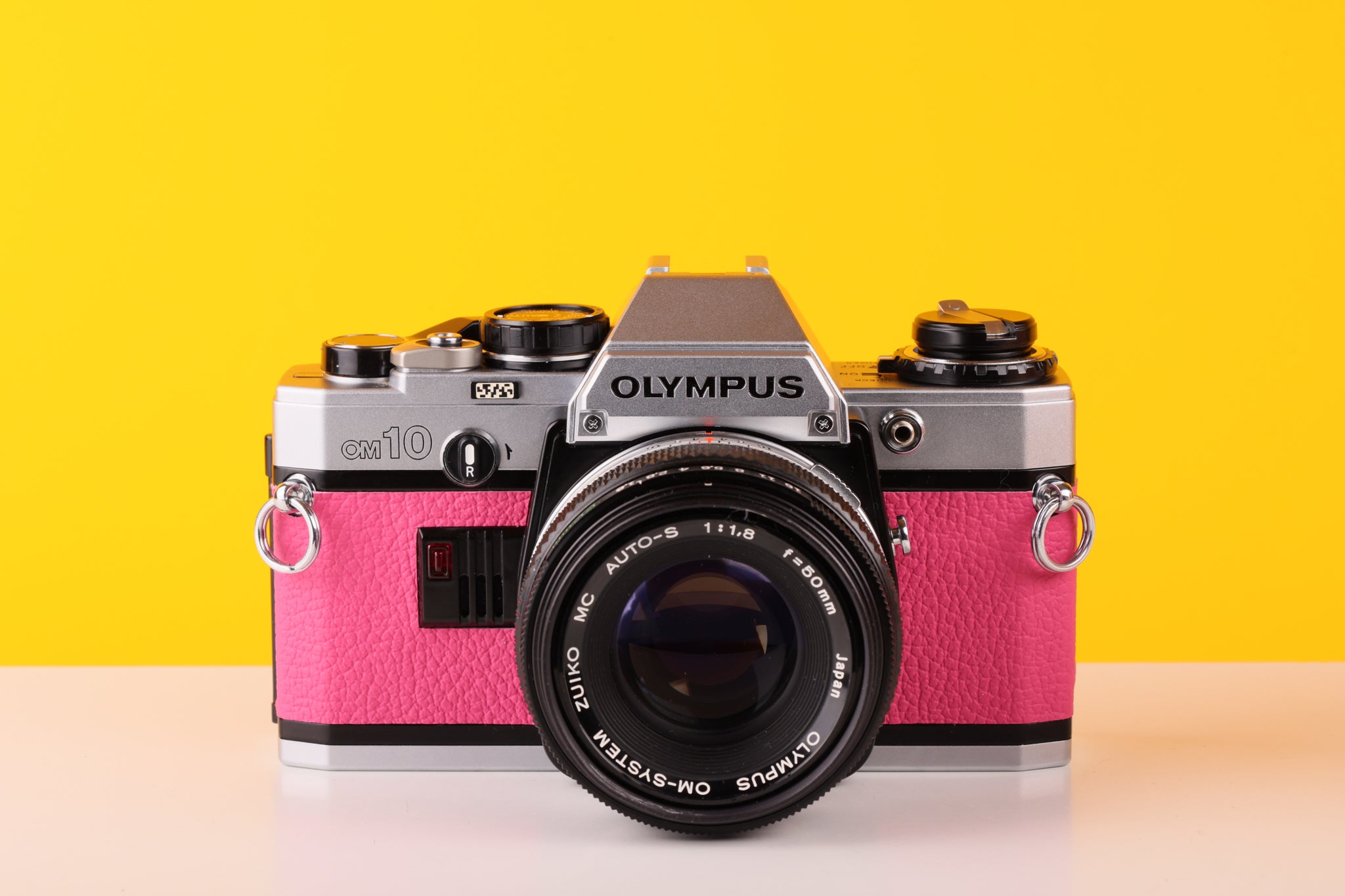 【T2333】 OLYMPUS OM10 + Auto-S 50 1.8 Olympus OM-10 Manual Camera+ Optional 50mm f/1.8 OM Lens in