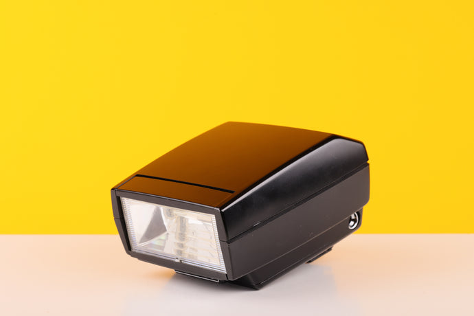 Olympus T32 Flash