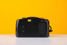 Load image into Gallery viewer, Pacific 35mm Point and Shoot Film Camera
