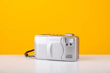 Load image into Gallery viewer, Pentax Espio 90MC 35mm Point and Shoot Film Camera
