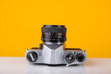 Load image into Gallery viewer, Asahi Pentax SP500 35mmSLR Film Camera with a Yashica 50mm f/1.7 Lens

