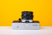 Load image into Gallery viewer, Praktica MTL3 35mm SLR Film Camera with Carl Zeiss 50mm f2.8 Lens
