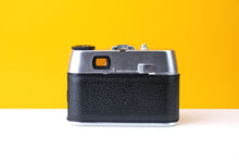 Load image into Gallery viewer, Regula Sprinty C 35mm Viewfinder Film Camera
