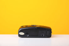 Load image into Gallery viewer, Skina SK-105 35mm Point and Shoot Film Camera
