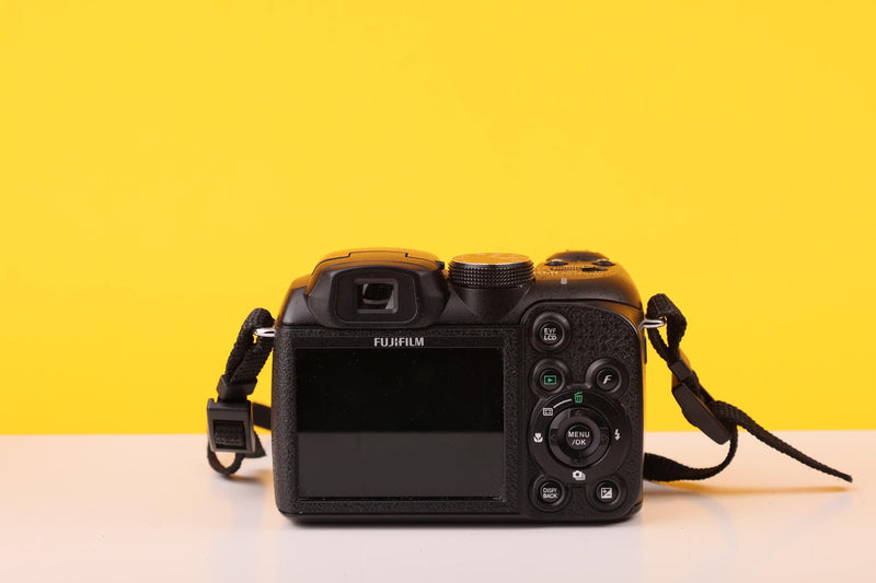 Fujifilm Finepix S1500 Digital Camera Boxed