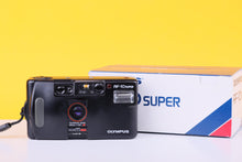 Load image into Gallery viewer, Olympus AF-10 Super Vintage 35mm Film Camera with Case
