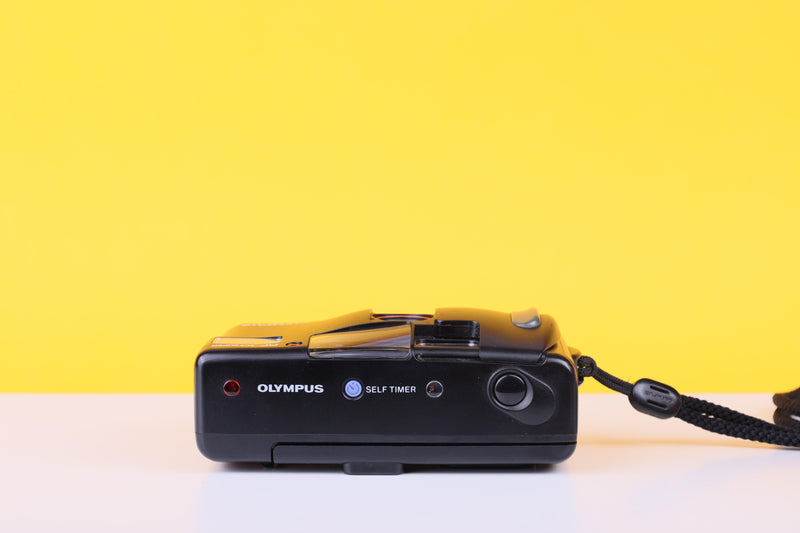 Olympus AF-10 Super Vintage 35mm Film Camera with Case