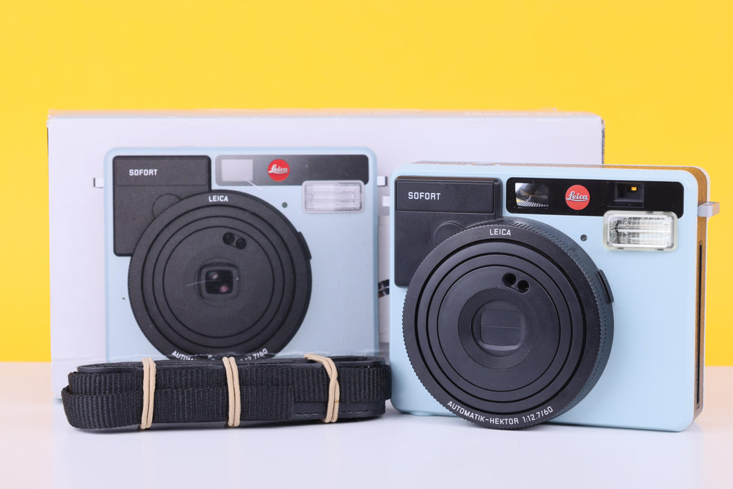 Leica Sofort Blue Instant Film Camera Boxed – Vintage Camera Hut